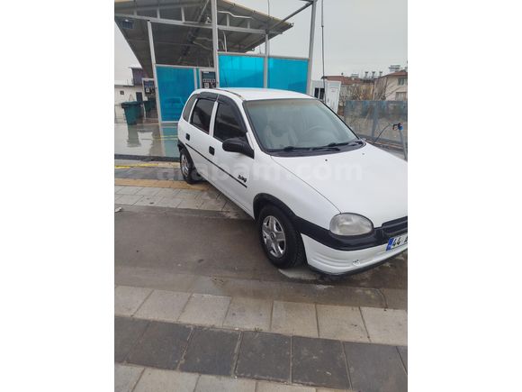 Sahibinden Opel Corsa 1.4 Swing 1996 Model