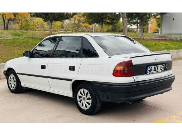 TEK FİYAT Sahibinden Opel Astra 1.4 GLS 1997 Model