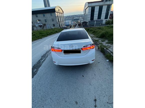 Sahibinden Toyota Corolla 1.4 D-4D Advance 2017 Model 