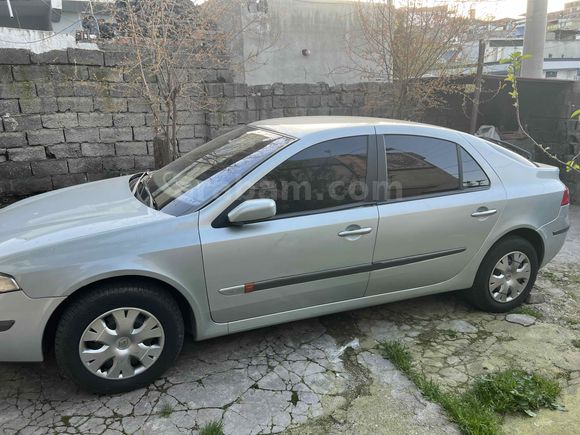 Sahibinden Renault Laguna 1.6 Expression 2006 Model 