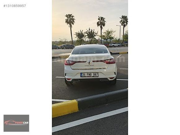 FERDİ CAR'DAN 2022 MODEL DÜŞÜK KM MEGANE OTOMATİK