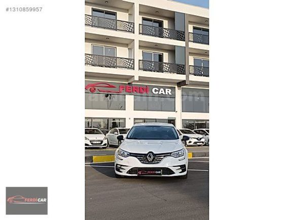 FERDİ CAR'DAN 2022 MODEL DÜŞÜK KM MEGANE OTOMATİK