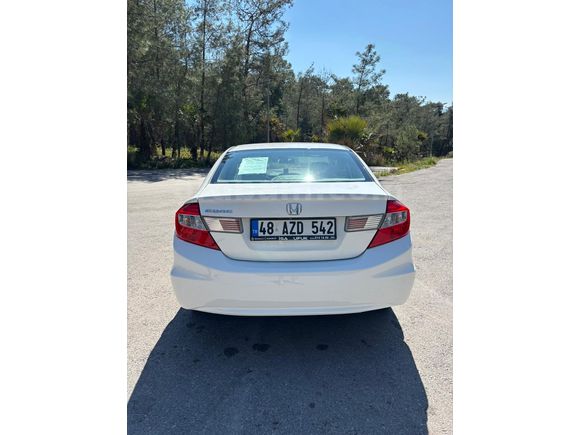 Honda Civic 2013 74.000 km de