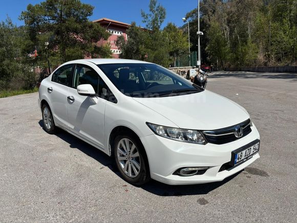 Honda Civic 2013 74.000 km de