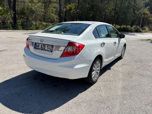 Honda Civic 2013 74.000 km de