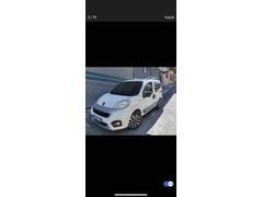Sahibinden Fiat Fiorino Combi 1.3 Multijet Premio 2018 çıkışlı ful orjinal değişen boya  hasar kaydı  yok  ful paket koltuk ısıtma  mevcut