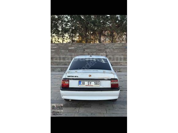 Sahibinden Opel Vectra 1.8 GL 1993 Model 