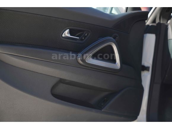 Sahibinden Volkswagen Scirocco 1.4 TSi Sportline 2011 Model  200.000 km Beyaz