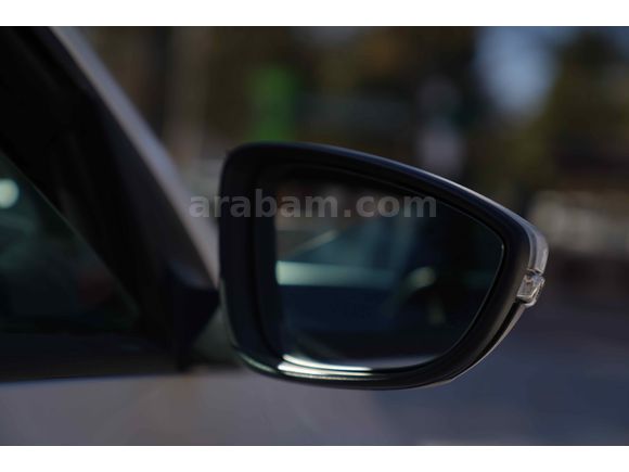 Sahibinden Volkswagen Scirocco 1.4 TSi Sportline 2011 Model  200.000 km Beyaz