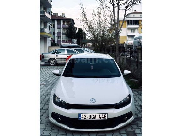 Sahibinden Volkswagen Scirocco 1.4 TSi Sportline 2011 Model  200.000 km Beyaz