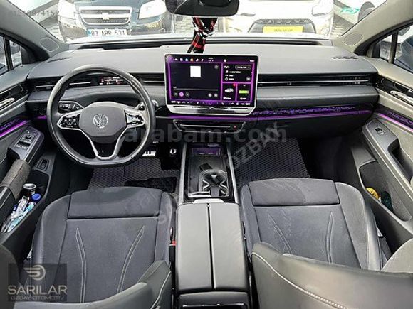 SARILAR ÖZBAY DAN HATASIZ BOYASIZ VW ID7 Pro S CAM TAVAN