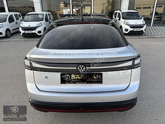 SARILAR ÖZBAY DAN HATASIZ BOYASIZ VW ID7 Pro S CAM TAVAN