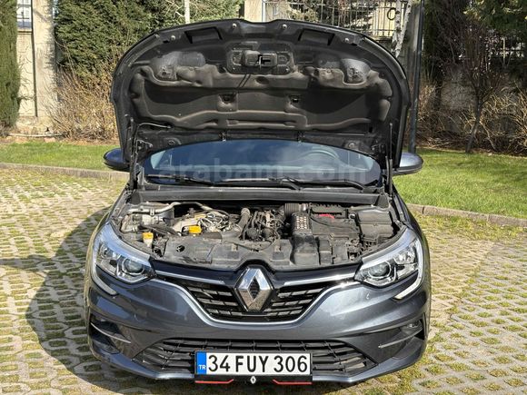Renault Megane 1.3 TCe Joy Comfort 2022 Model  