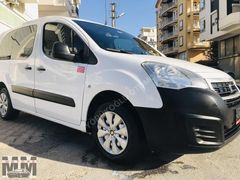 2017 PARTNER BOYASIZ 1,6 HDİ (( ÖZEL YAPIM VİP )) KLİMALI 115 HP
