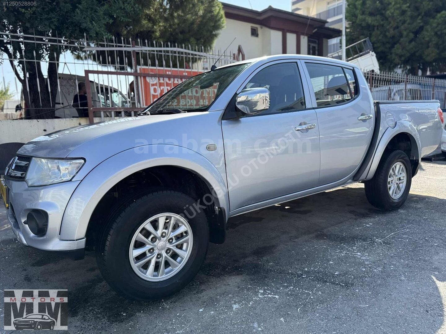 2014 L200 ÇİFT KABİN DAHA 289 BİNDE -KLİMALI- 4X2 136 LIK INVİTE 4