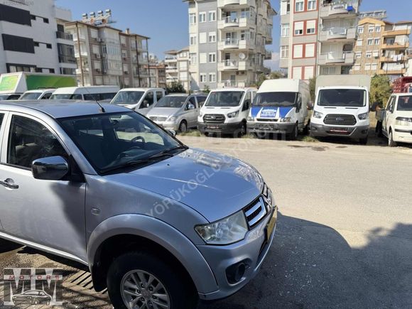 2014 L200 ÇİFT KABİN DAHA 289 BİNDE -KLİMALI- 4X2 136 LIK INVİTE