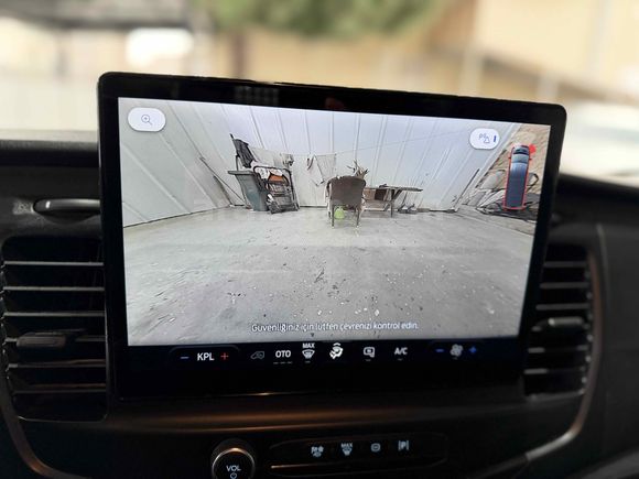 2025 TRANSİT 350 L UZUN ÇİFT KABİN YENİ LOGO HAYALET EKRAN 42 KM