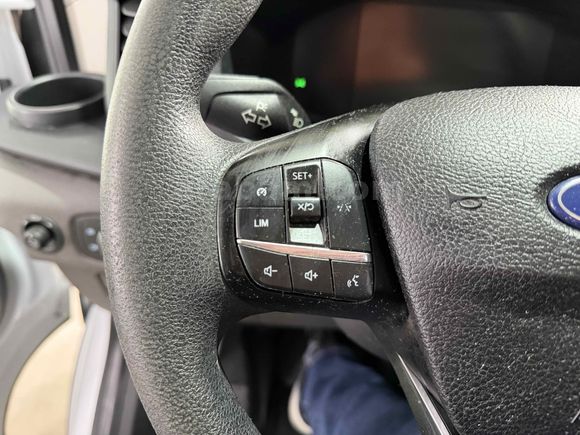 2025 TRANSİT 350 L UZUN ÇİFT KABİN YENİ LOGO HAYALET EKRAN 42 KM