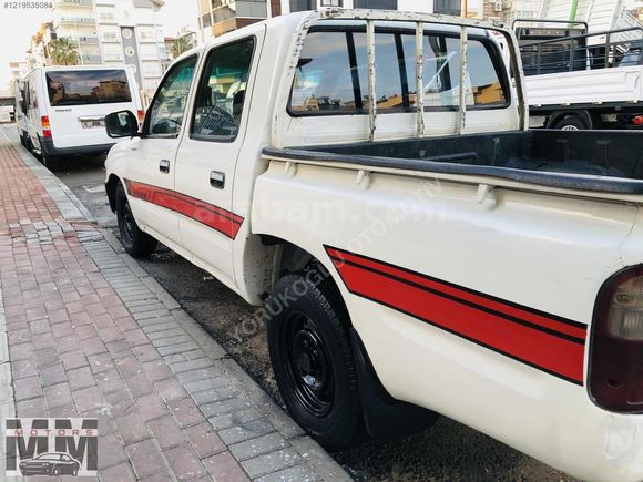 2001 TOYOTA HİLUX 2,4 DİZEL -ÇİFT KABİNLİ- -4X2- BAKIMLI 1,SINIF