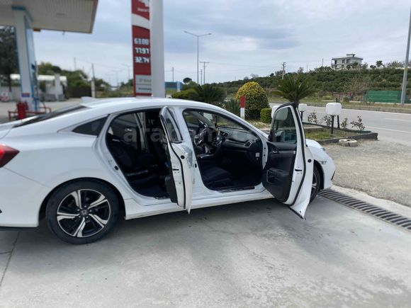 Sahibinden Honda Civic 1.6i VTEC Eco Elegance 2020 Model 