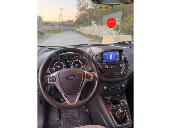 Sahibinden Ford Tourneo Courier 1.5 TDCi Titanium Plus 2020 Model 
