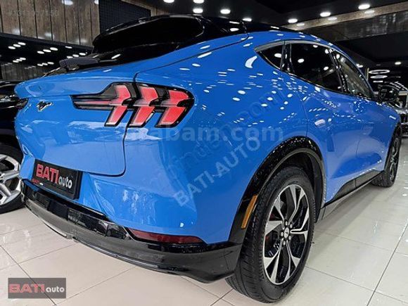 2022 FORD MUSTANG MACH-E 4X4 HATASIZ BOYASIZ TRAMERSİZ !!!
