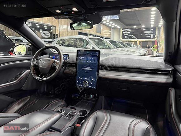 2022 FORD MUSTANG MACH-E 4X4 HATASIZ BOYASIZ TRAMERSİZ !!!