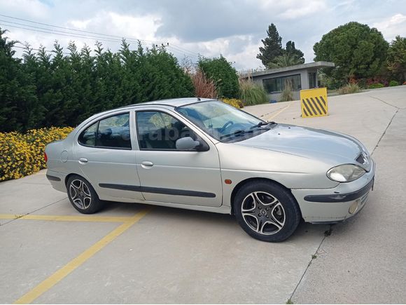 Sahibinden Renault Megane 1.6 16 valf Alize 2003 Model