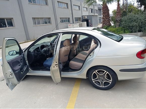 Sahibinden Renault Megane 1.6 16 valf Alize 2003 Model