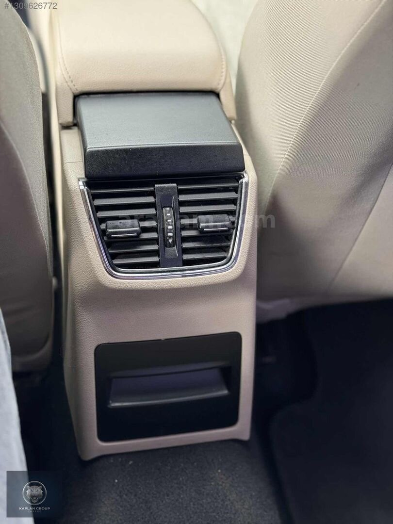 Sunrooflu bakımlı Octavia 5