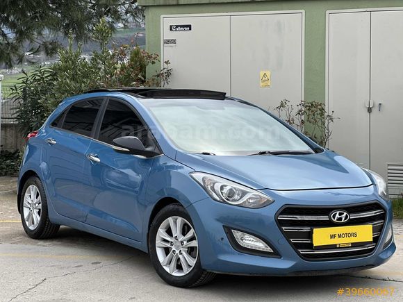 2012/HYUNDAI İ30/1.6DİZEL+OTOMATİK//CAM TAVAN/214.000 ? PEŞİNAT