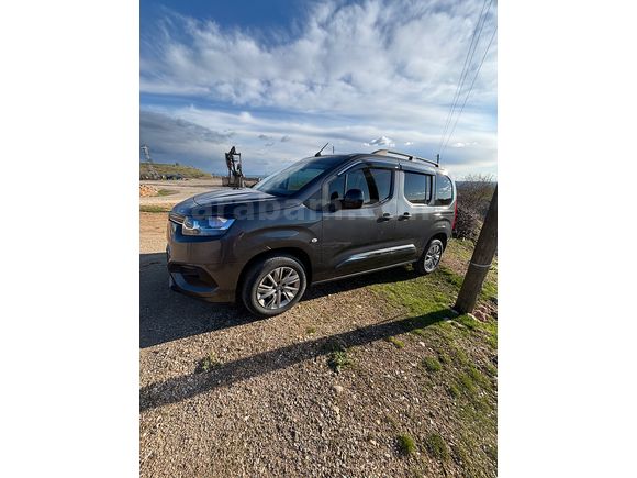 Sahibinden Toyota Proace City 1.5 D Dream 2022 Model 