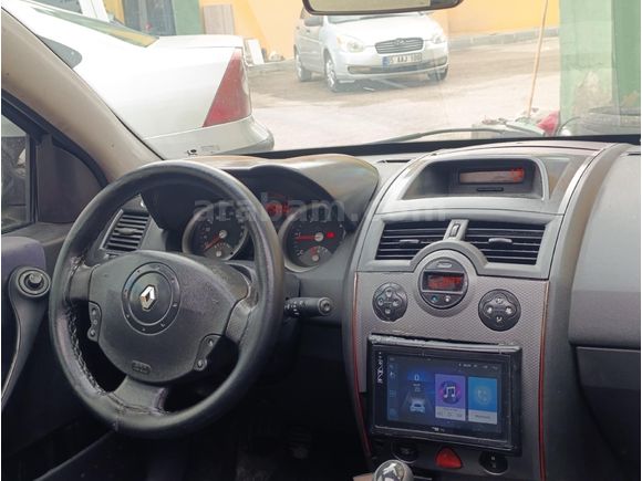 Cam tavanlı Renault Megane 1.5 dCi Dynamique 2005 Model Van