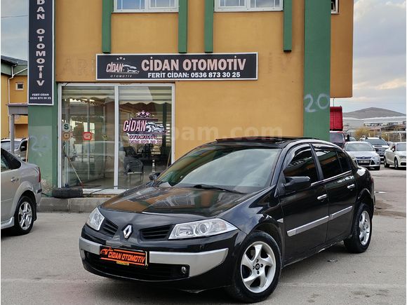 Cam tavanlı Renault Megane 1.5 dCi Dynamique 2005 Model Van