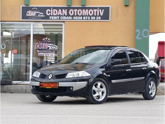 Cam tavanlı Renault Megane 1.5 dCi Dynamique 2005 Model Van