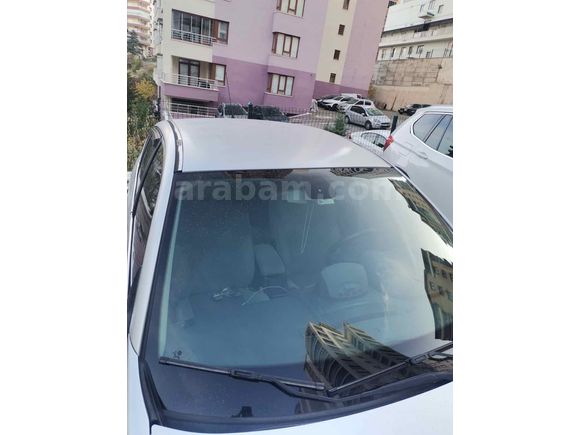 Sahibinden Renault Megane 1.5 dCi Expression 2007 Model  300.000 km Gri (Gümüş)
