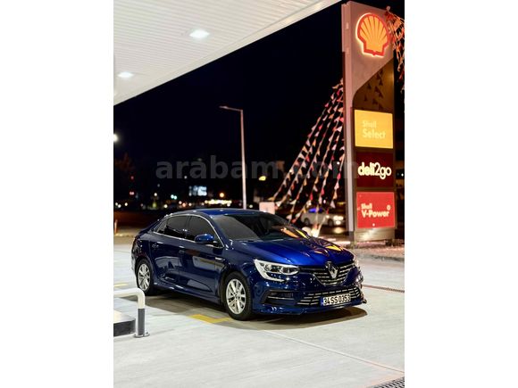 Sahibinden Renault Megane 1.3 TCe  2021 model 