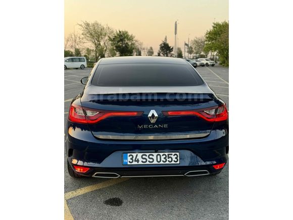 Sahibinden Renault Megane 1.3 TCe  2021 model 