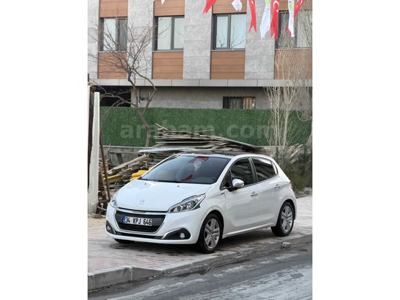 Sahibinden Peugeot 208 1.5 BlueHDi Signature 2020 Model 