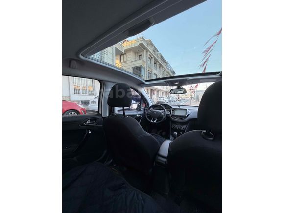 Sahibinden Peugeot 208 1.5 BlueHDi Signature 2020 Model 