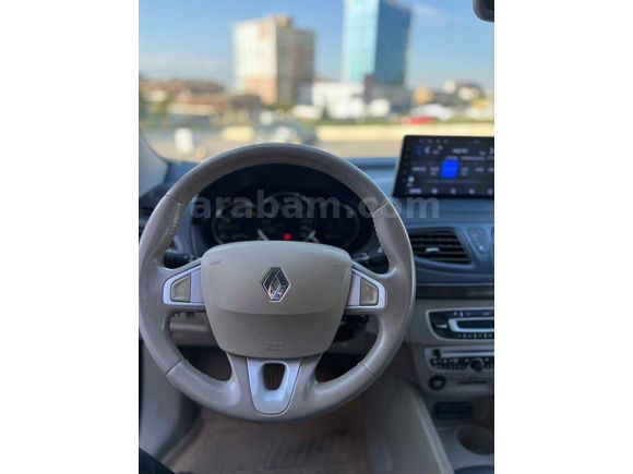 Sahibinden Renault Megane 1.5 dCi Privilege 2012 Model 