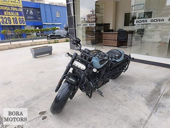 BORA MOTORS 2024 HARLEY DAVİDSON SPORTSER S 6001Km MAVİ