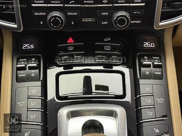 MOTTO MOTORS-Cayenne 3.0 D Tiptronic HATASIZ BAYİ ÇIKIŞLI