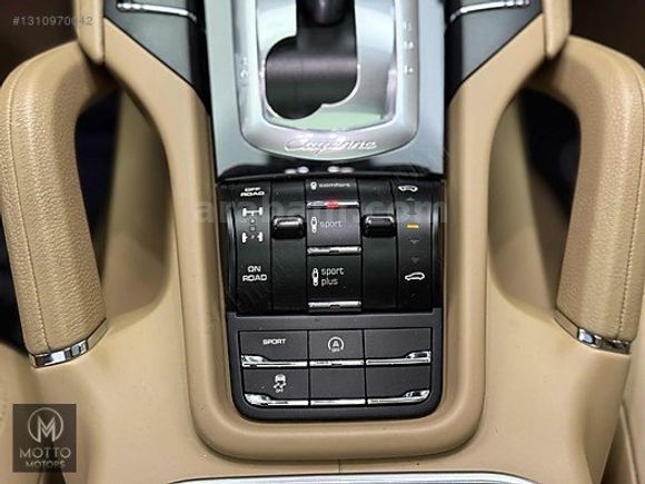 MOTTO MOTORS-Cayenne 3.0 D Tiptronic HATASIZ BAYİ ÇIKIŞLI