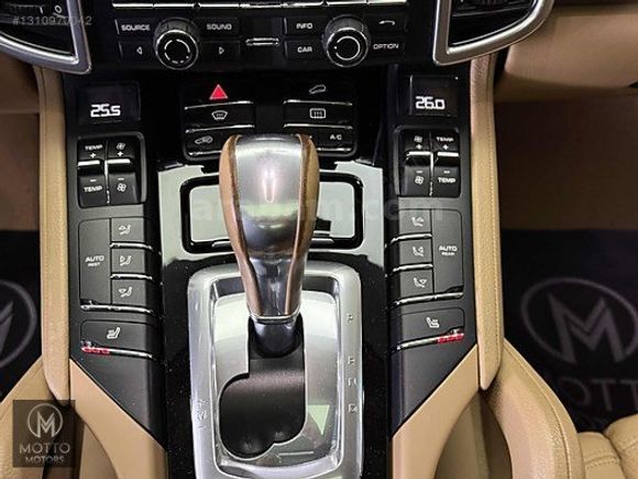 MOTTO MOTORS-Cayenne 3.0 D Tiptronic HATASIZ BAYİ ÇIKIŞLI
