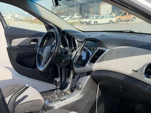 Sahibinden Chevrolet Cruze 1.6 LS Plus 2011 Model