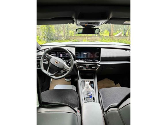 Sahibinden Cupra Formentor 1.5 e-Hybrid 2025 Model Bursa 6.001 km Beyaz