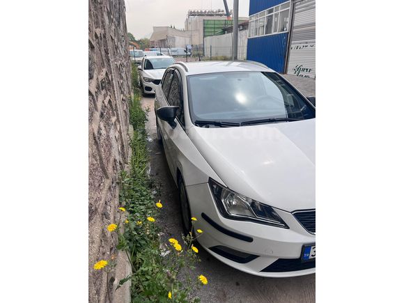 Sahibinden Masrafsız Aile Aracı 2014 Ibiza ST Otomatik Orjinal