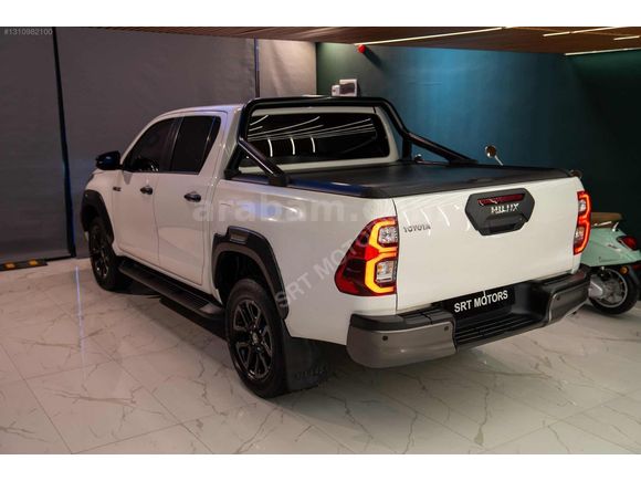HATASIZ SERVİS BAKIMLI HİLUX INVİNCİBLE 42BİN KM %20 FATURALI