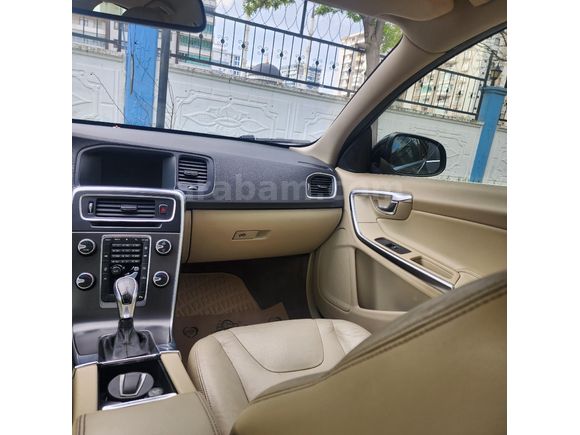 Sahibinden Volvo S60 1.6 D Advance 2014 Model